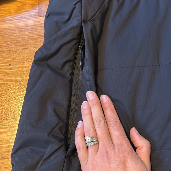 Men’s NWT FlyLow Bear Jacket - helmet compatible - Picture 3 of 10